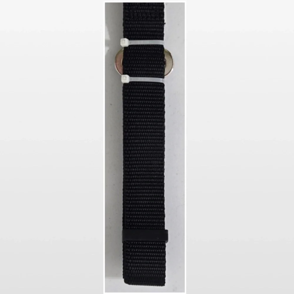 New Pet Dog Seatbelt Restraint Leash Car Safety Black Silver Removable NWT